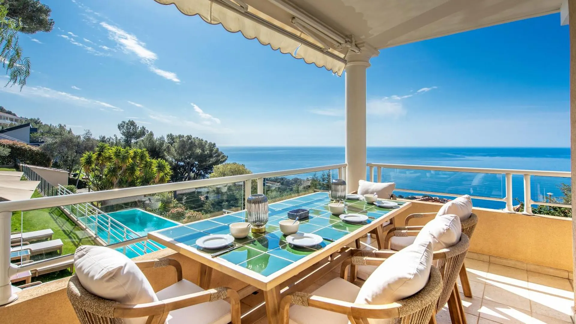 Magnifique Villa Vue Mer - Piscine - Parkings - Dg Cap-d'Ail France